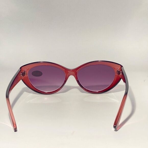 0834 Reading Sunglasses 2.00 Clear Cranberry Sweetheart Frames Purple Lenses NWT - Picture 4 of 8